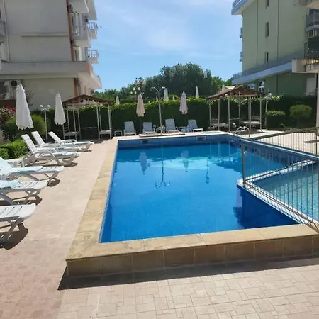 луксозен срещу какао